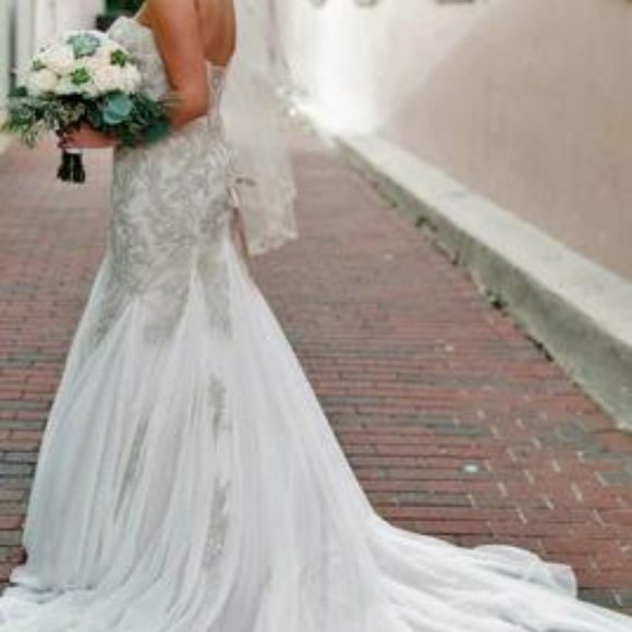 Alfred Angelo Beaded Fit & Flare Wedding Dress - Picture 6 of 8